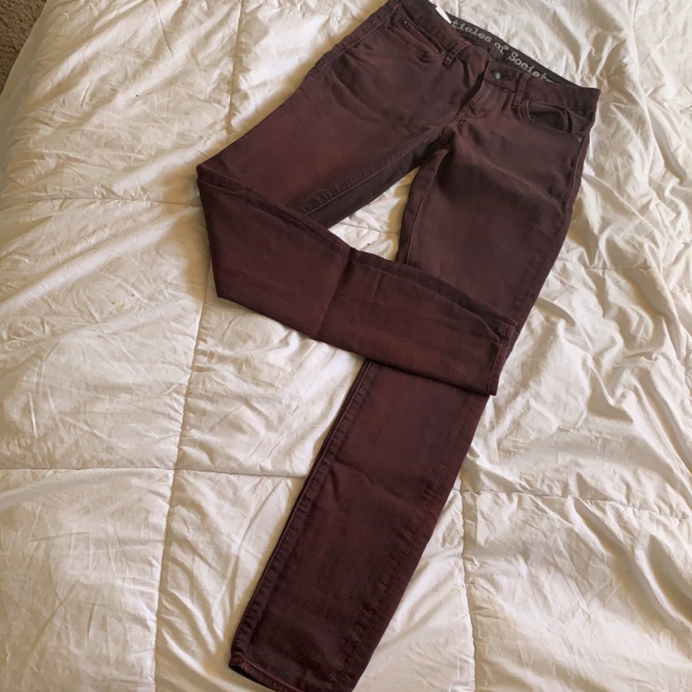 Buckle jeans